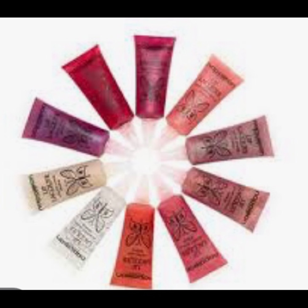 ISO only: searching for any hue of Napoleon Lip Lacquer in any condition.